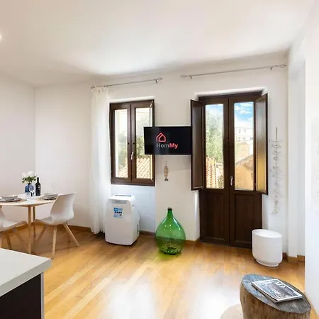 Апартаменти Mediterranean Light Flat - Centro Citta & Spiagge *