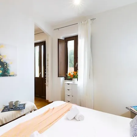 Апартаменти Mediterranean Light Flat - Centro Citta & Spiagge *